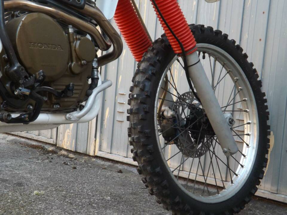 Immagine 31/50 di Honda XR 600R (1988)