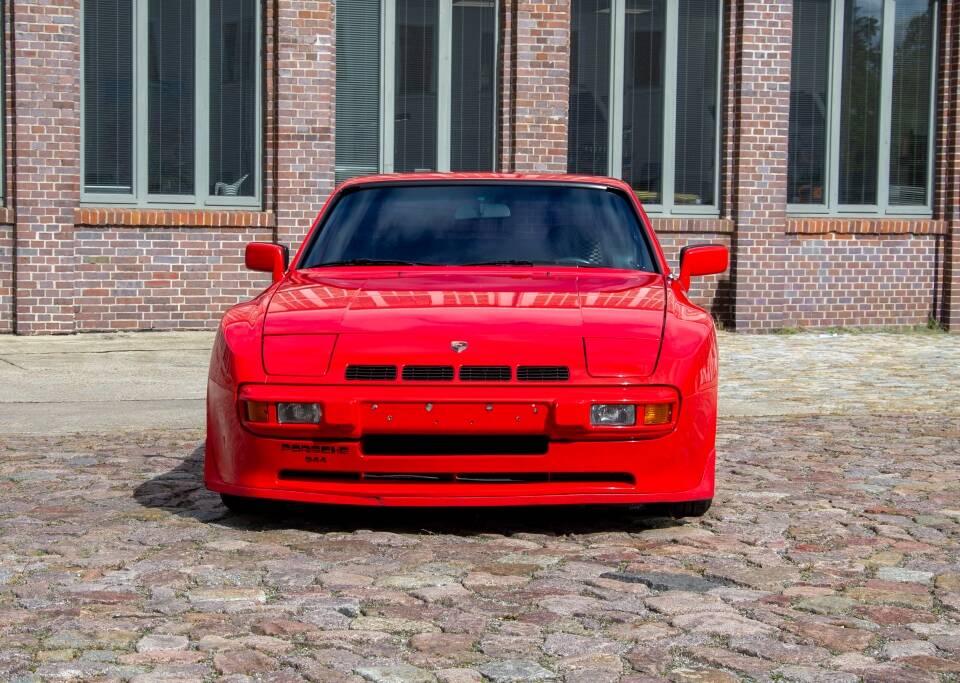 Image 9/22 of Porsche 944 (1982)