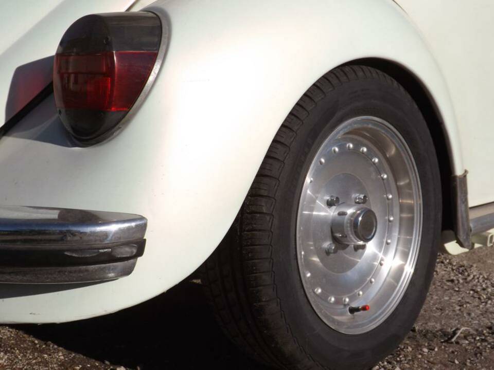 Immagine 41/50 di Volkswagen Beetle 1303 (1973)