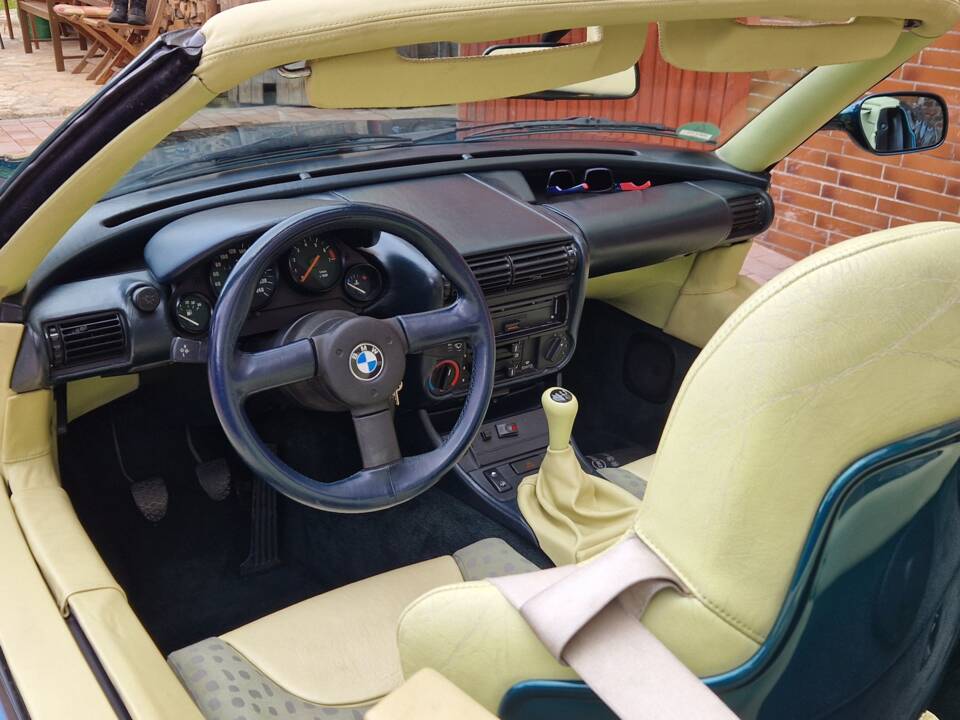 Image 8/13 of BMW Z1 Roadster (1990)