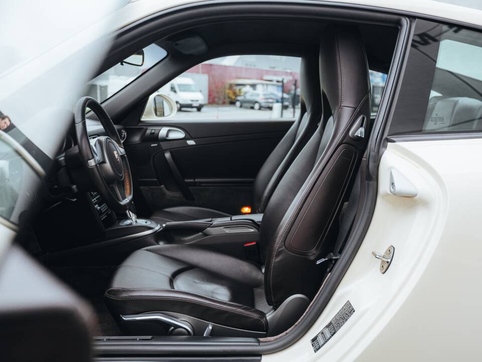 Afbeelding 36/53 van Porsche 911 Carrera S (2010)