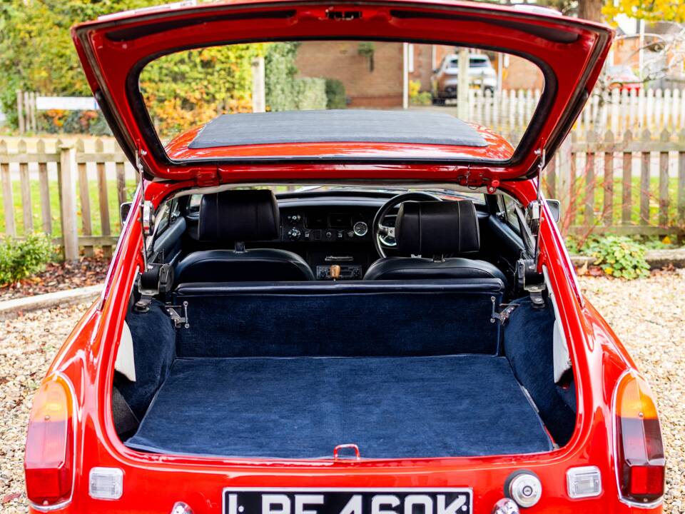 Image 39/39 de MG MGB GT (1972)