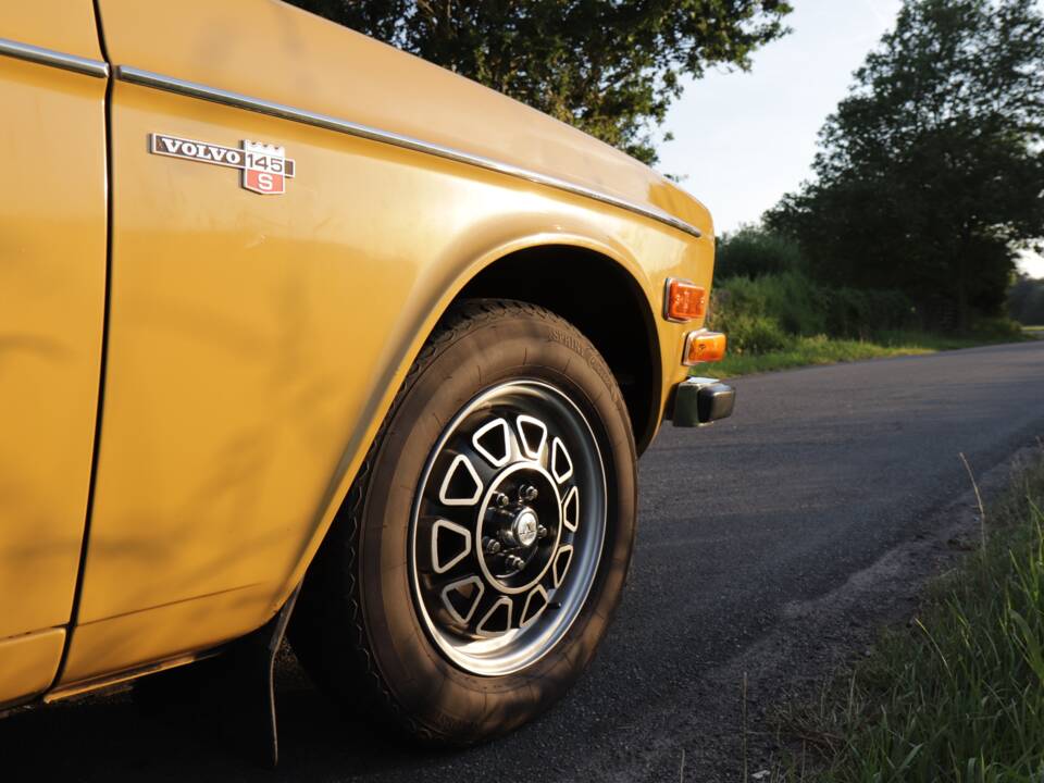 Bild 13/20 von Volvo P 145 S (1971)