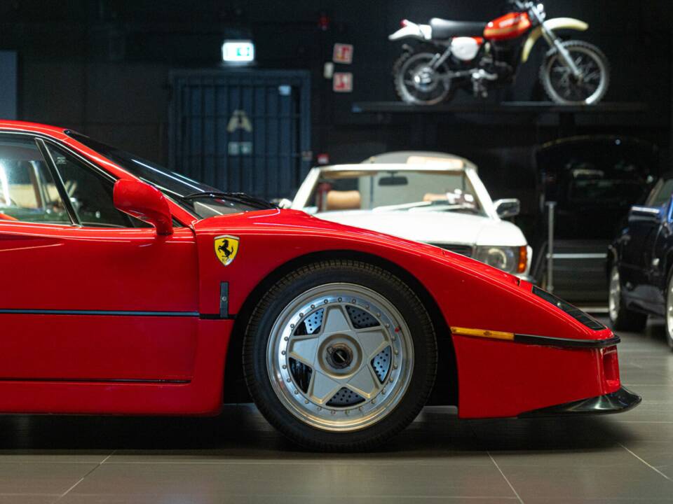 Bild 21/50 von Ferrari F 40 (1991)