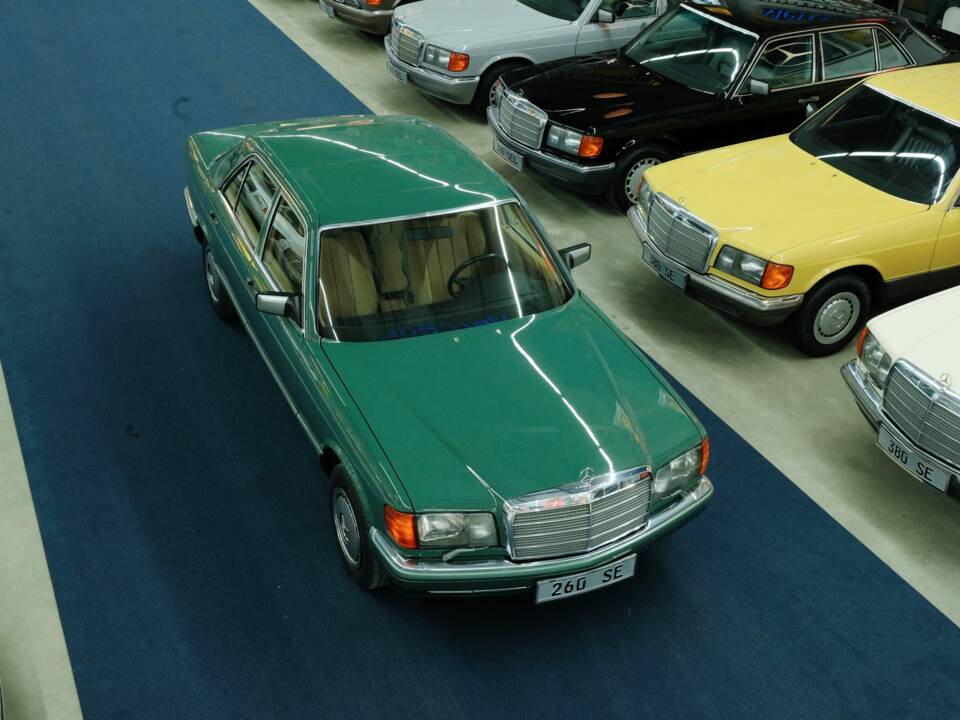 Bild 3/50 von Mercedes-Benz 260 SE (1990)