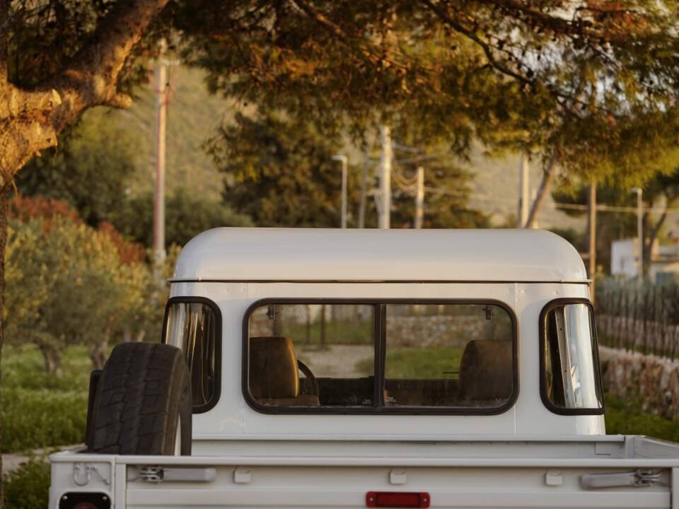 Image 26/32 of Land Rover Defender 130 Td5 Crew Cab (1999)