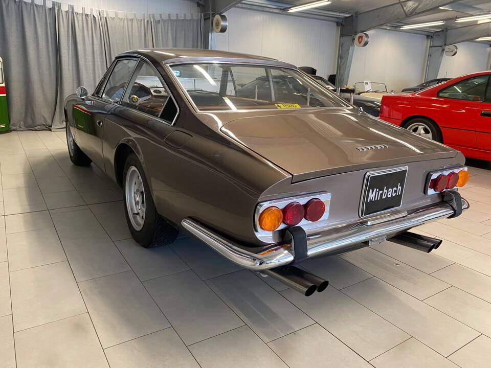 Bild 3/12 von Ferrari 365 GT 2+2 (1970)