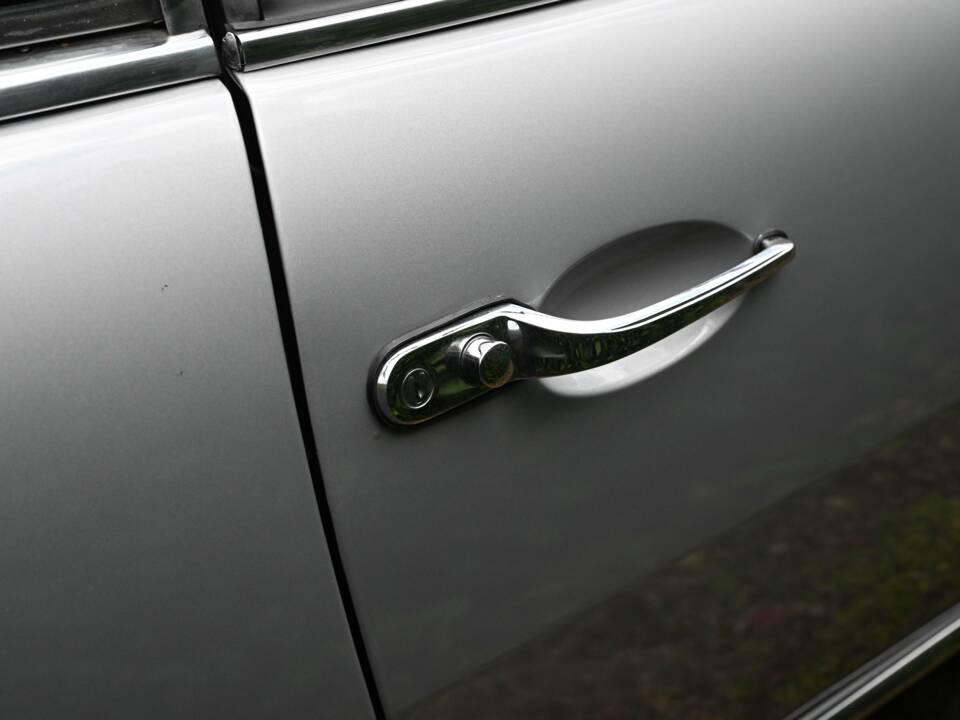 Image 25/50 of Peugeot 504 Coupé (1973)