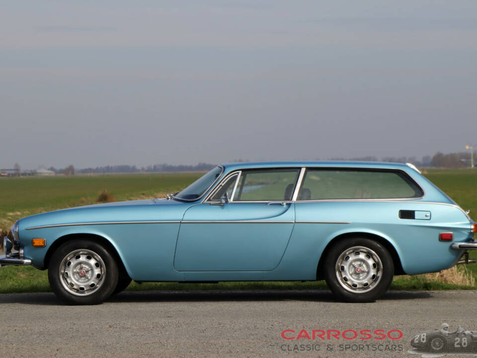 Image 4/39 of Volvo 1800 ES (1972)