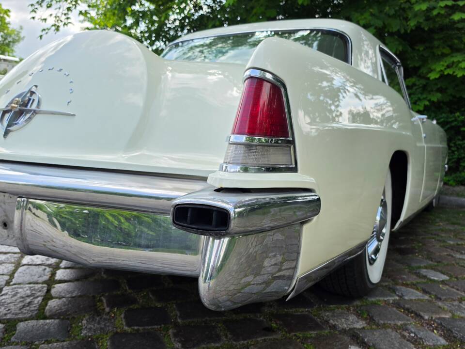 Image 38/75 of Lincoln Continental Mark II (1956)