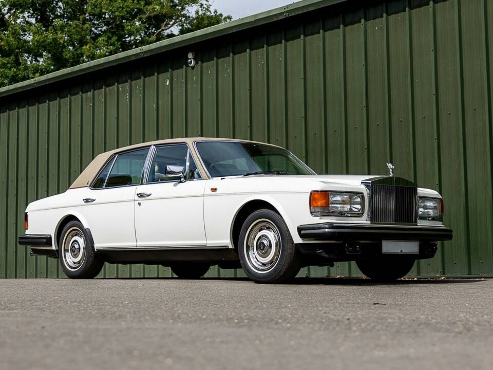 Immagine 1/50 di Rolls-Royce Silver Spirit (1981)