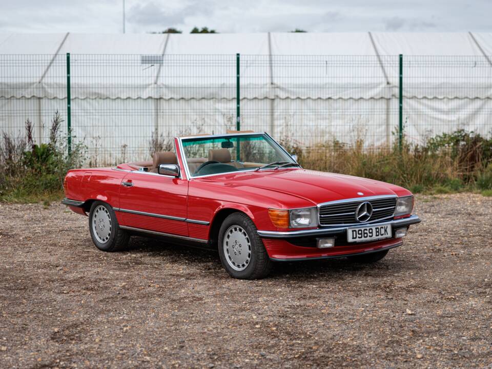 Image 29/50 of Mercedes-Benz 420 SL (1988)