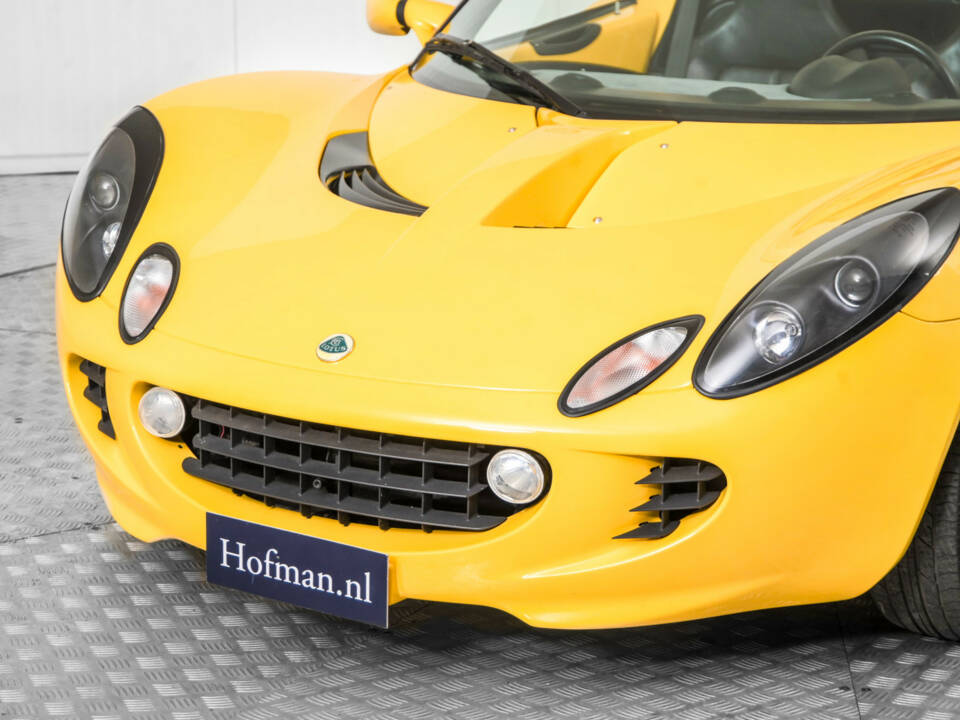 Image 19/50 of Lotus Elise (2003)