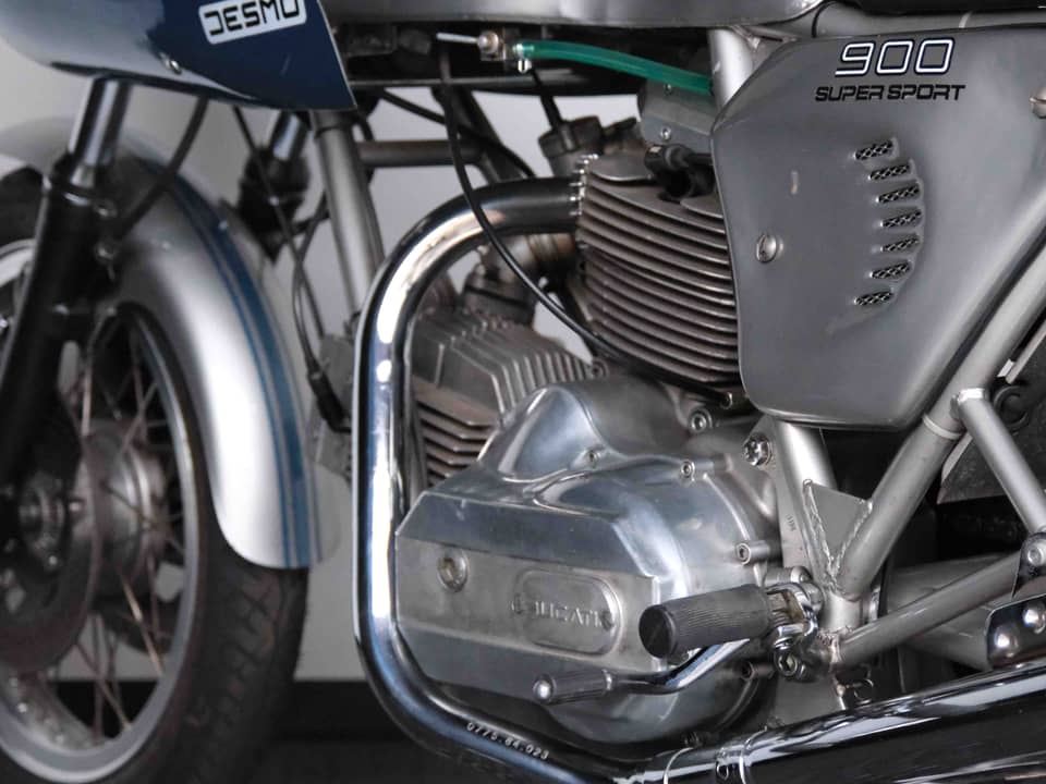 Image 54/75 of Ducati 900 SS (1976)