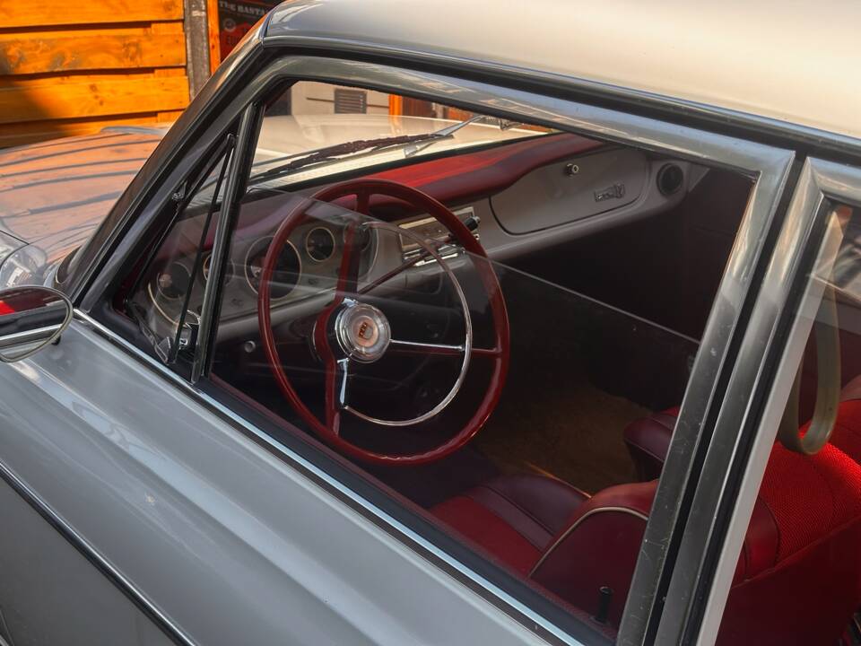 Bild 13/28 von Ford Taunus 20m 2000 (1966)