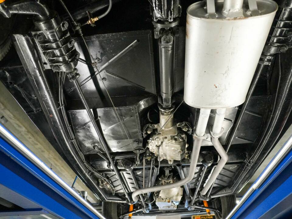 Bild 28/37 von BMW 503 (1956)