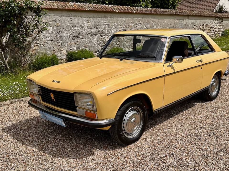 Image 7/71 of Peugeot 304 S Coupe (1974)