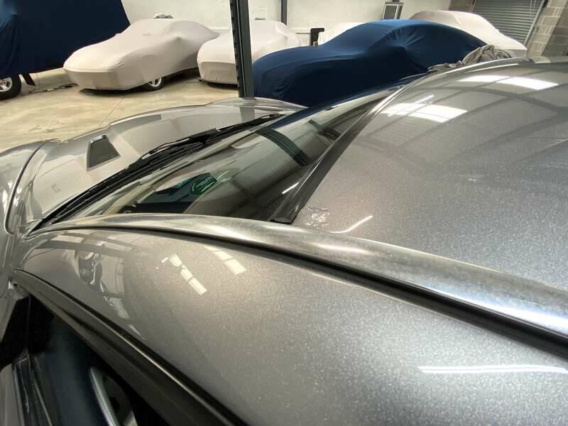 Image 27/50 of Aston Martin V12 Vanquish (2003)
