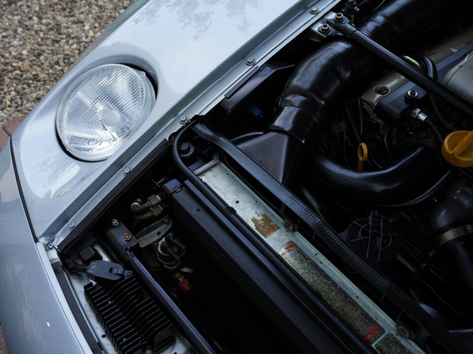 Image 23/50 of Porsche 928 GTS (1993)