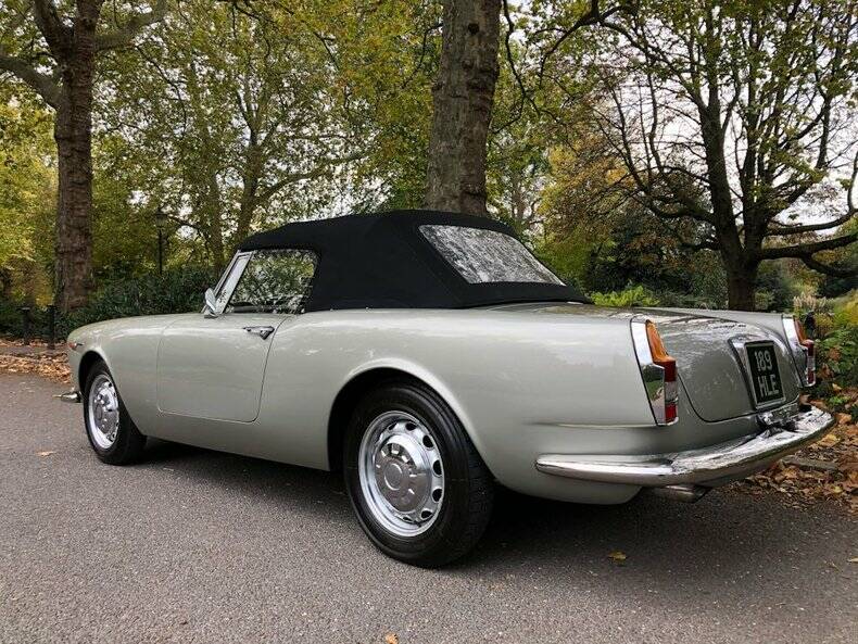 Imagen 23/50 de Alfa Romeo 2600 Spider (1964)