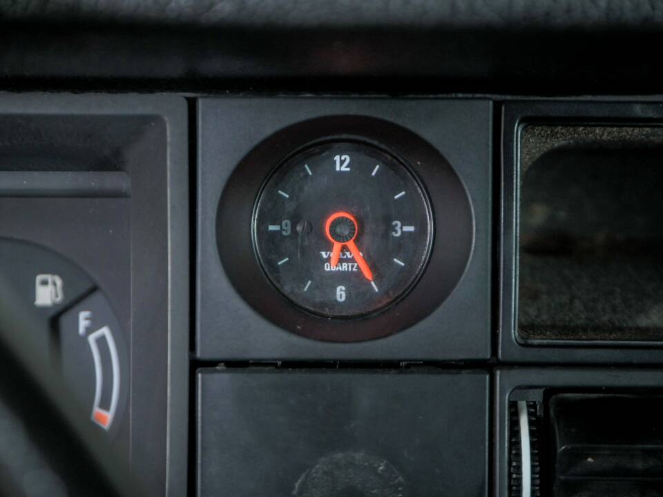 Imagen 24/50 de Volvo 244 GL D (1984)