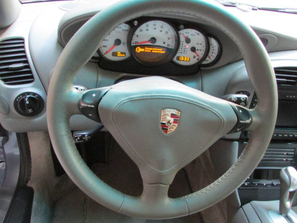 Bild 8/22 von Porsche 911 Turbo (2003)