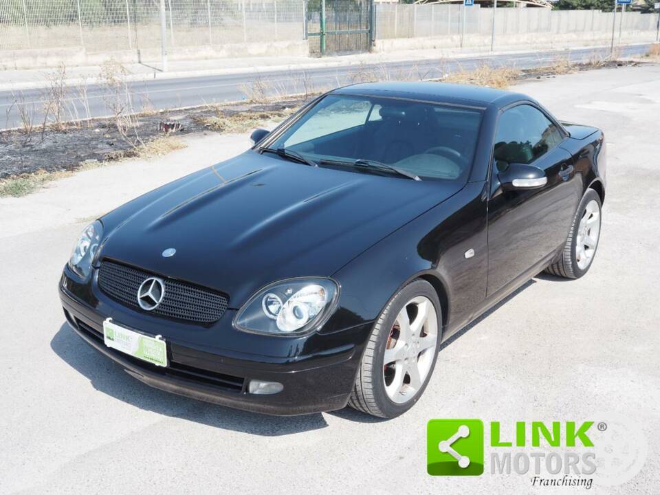 Image 1/10 of Mercedes-Benz SLK 200 (1999)