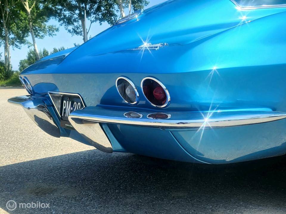 Bild 10/48 von Chevrolet Corvette Stingray 427 (1966)