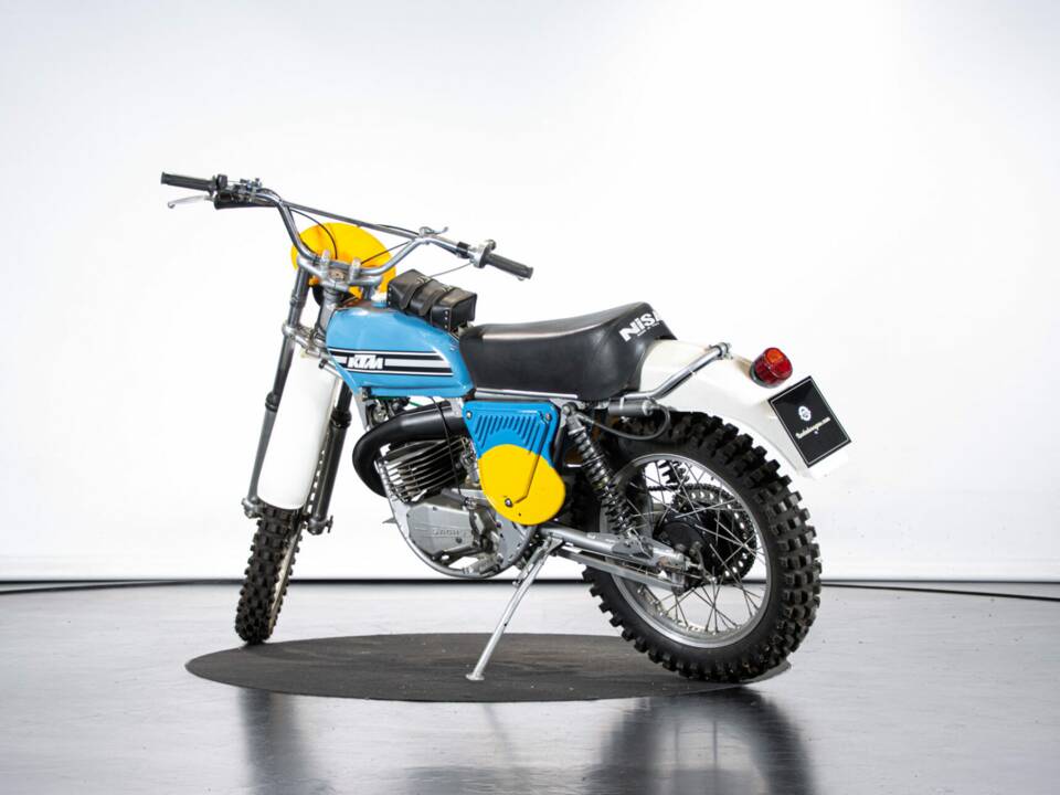 Immagine 8/14 di KTM 125 MC/GS (1975)