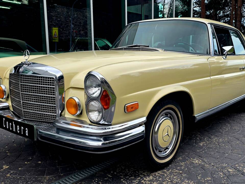 Immagine 1/16 di Mercedes-Benz 280 SE 3,5 (1970)