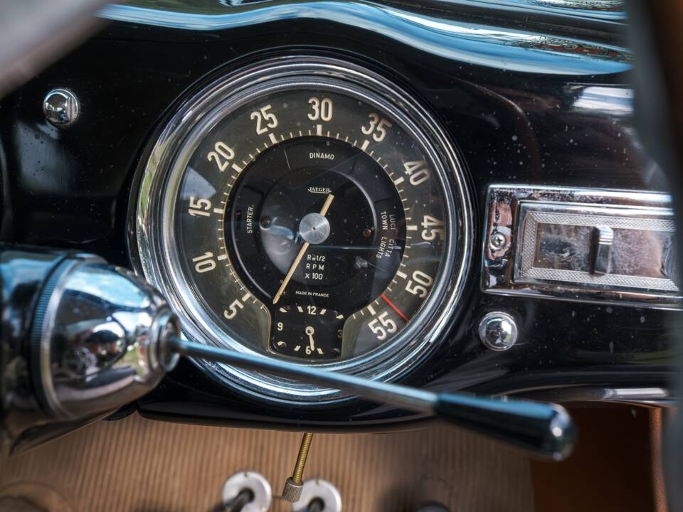 Image 43/97 of Lancia Aurelia B20 GT 2500 (1957)