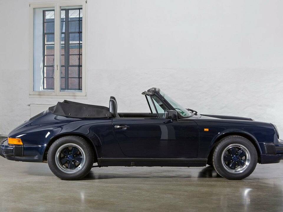 Bild 4/36 von Porsche 911 Carrera 3.2 (1987)