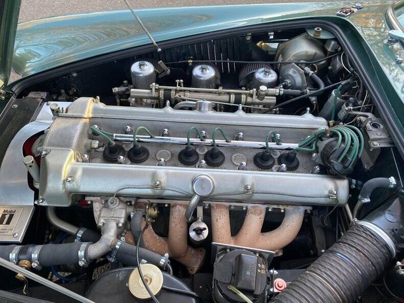 Immagine 19/50 di Aston Martin DB 4 (1963)