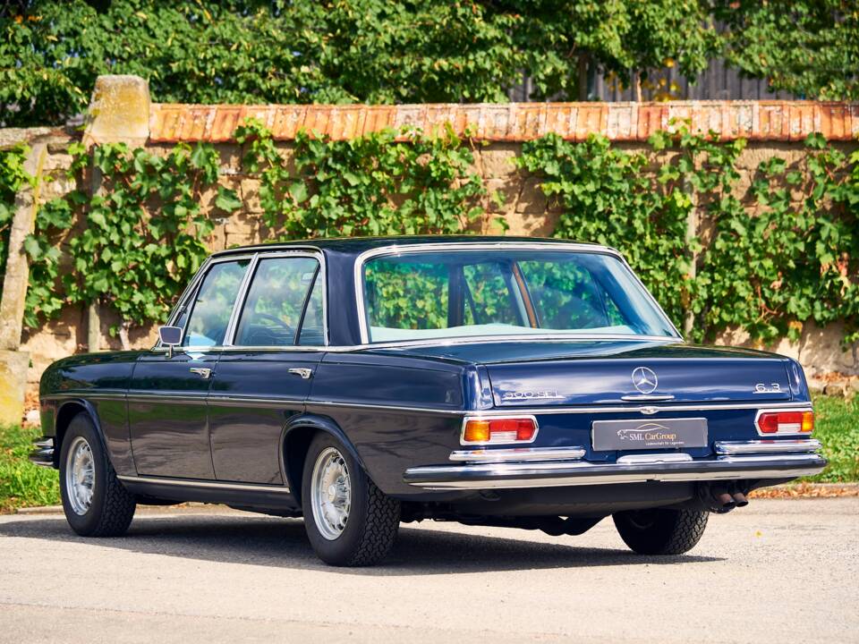 Image 4/38 of Mercedes-Benz 300 SEL 6.3 (1970)