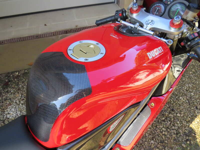 Immagine 27/47 di Ducati DUMMY (2003)