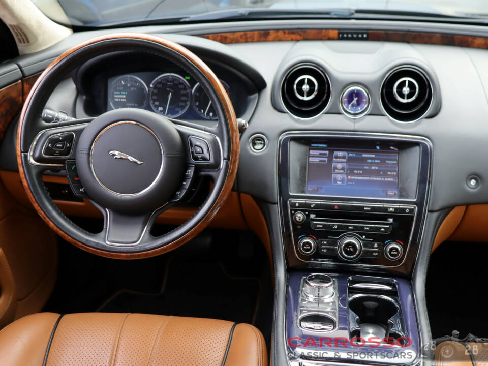 Afbeelding 5/47 van Jaguar XJ 5.0 (2010)