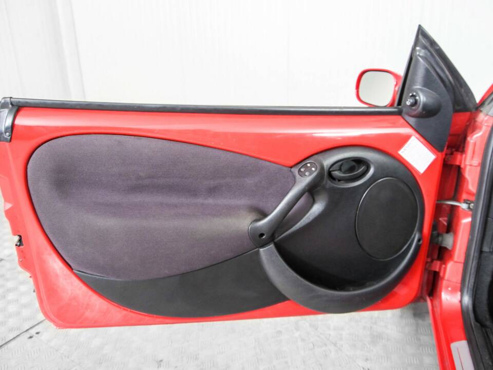 Bild 25/45 von Ford Streetka (2004)