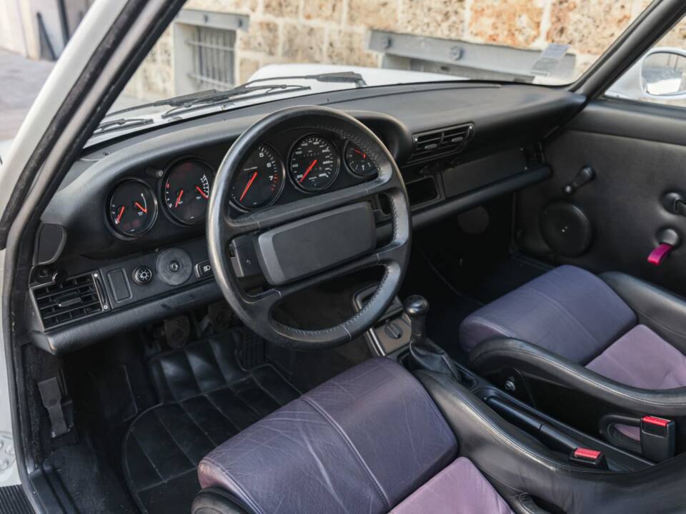Bild 45/90 von Porsche 911 Carrera RS (1992)