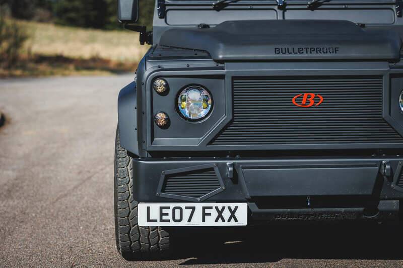 Bild 45/50 von Land Rover Defender Tophat (2007)