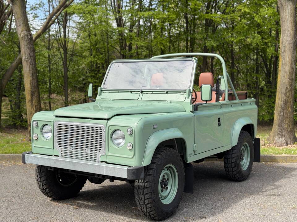 Imagen 9/74 de Land Rover Defender 90 (1998)