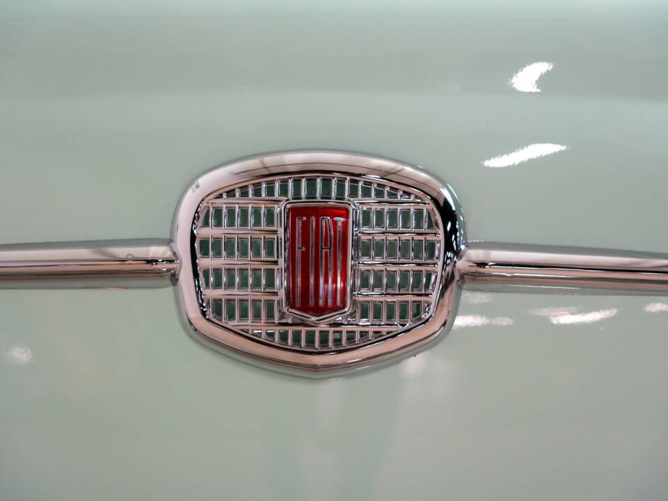 Image 17/30 of FIAT Ghia 500 Jolly (1973)