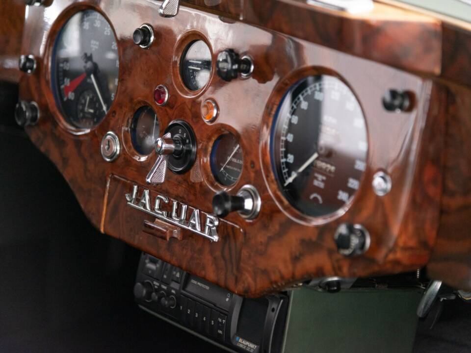 Bild 28/33 von Jaguar XK 140 SE FHC (1956)