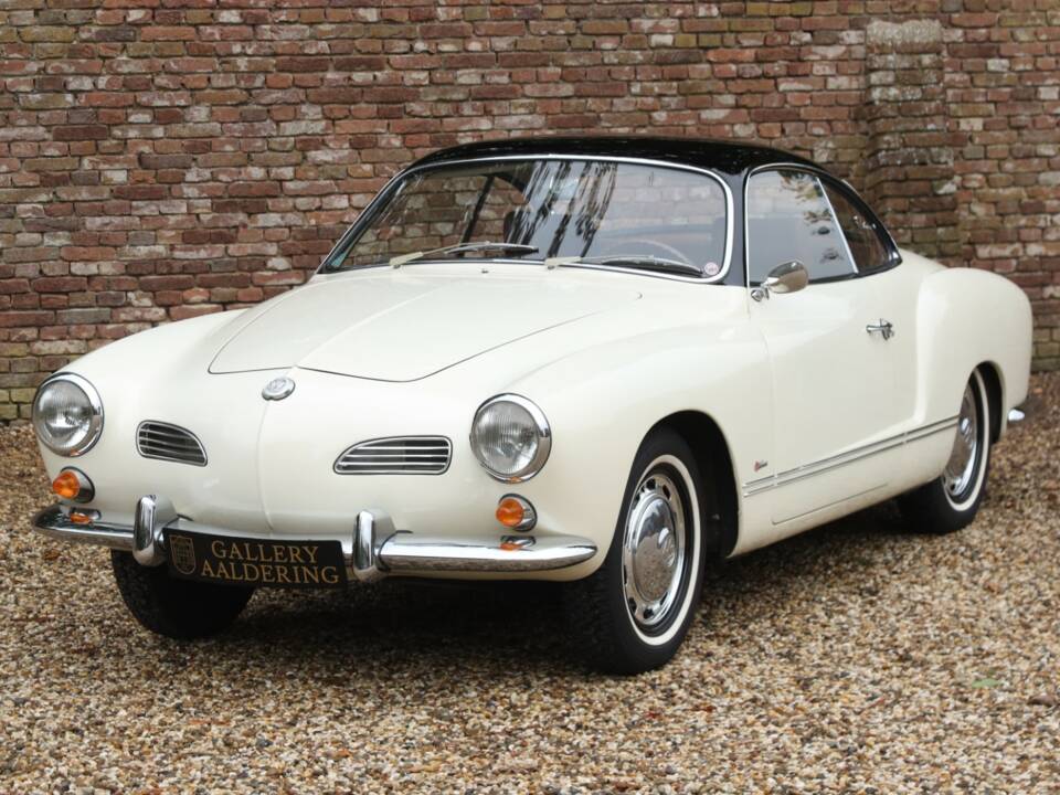 Bild 25/50 von Volkswagen Karmann Ghia 1300 (1966)
