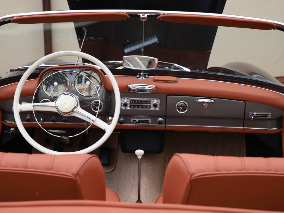 Image 24/34 de Mercedes-Benz 190 SL (1961)