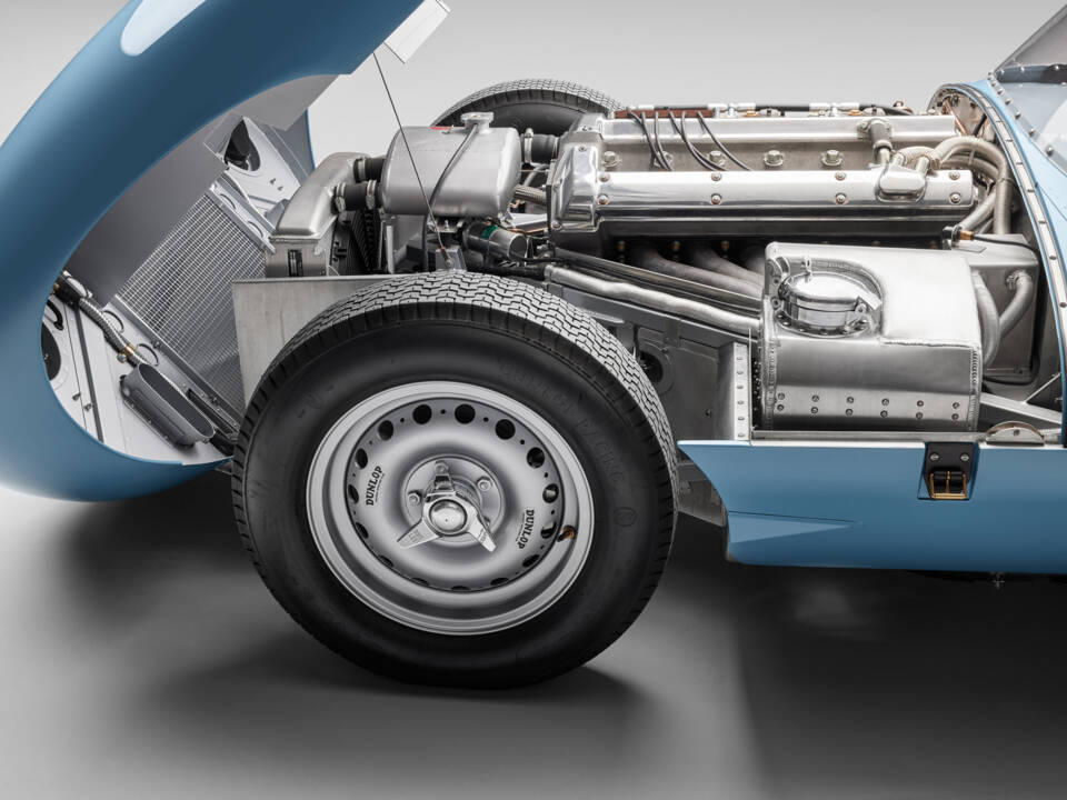 Imagen 18/31 de Jaguar D-Type (2019)