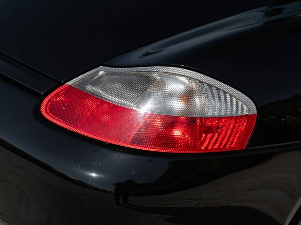 Image 13/50 de Porsche Boxster (2000)