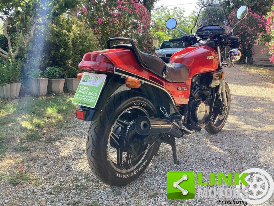 Image 6/10 de Honda DUMMY (1984)