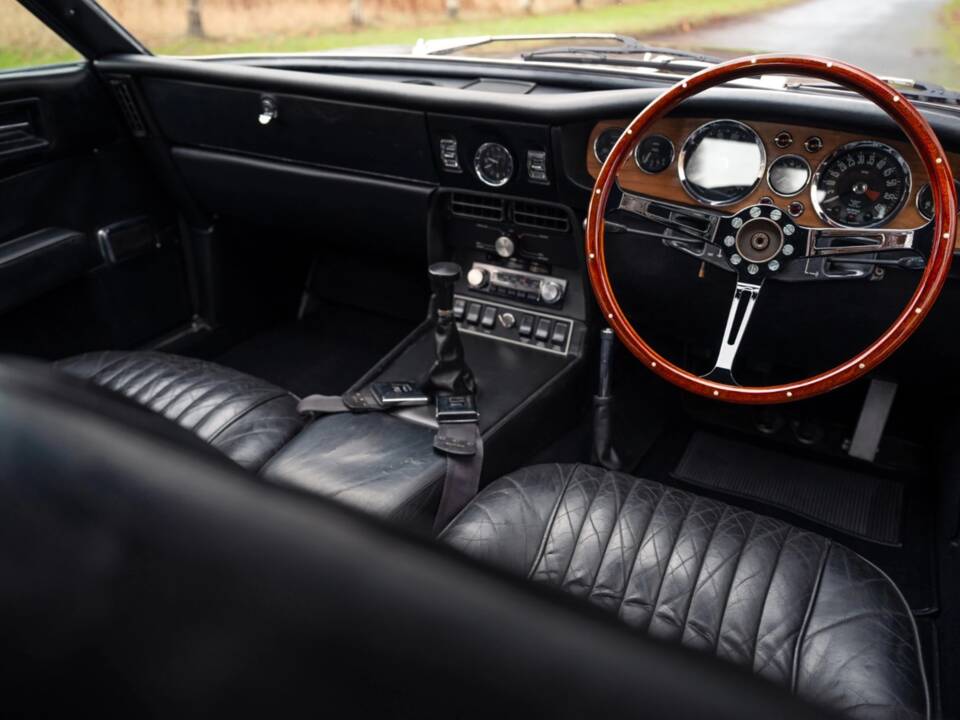 Image 40/63 de Aston Martin DBS (1968)