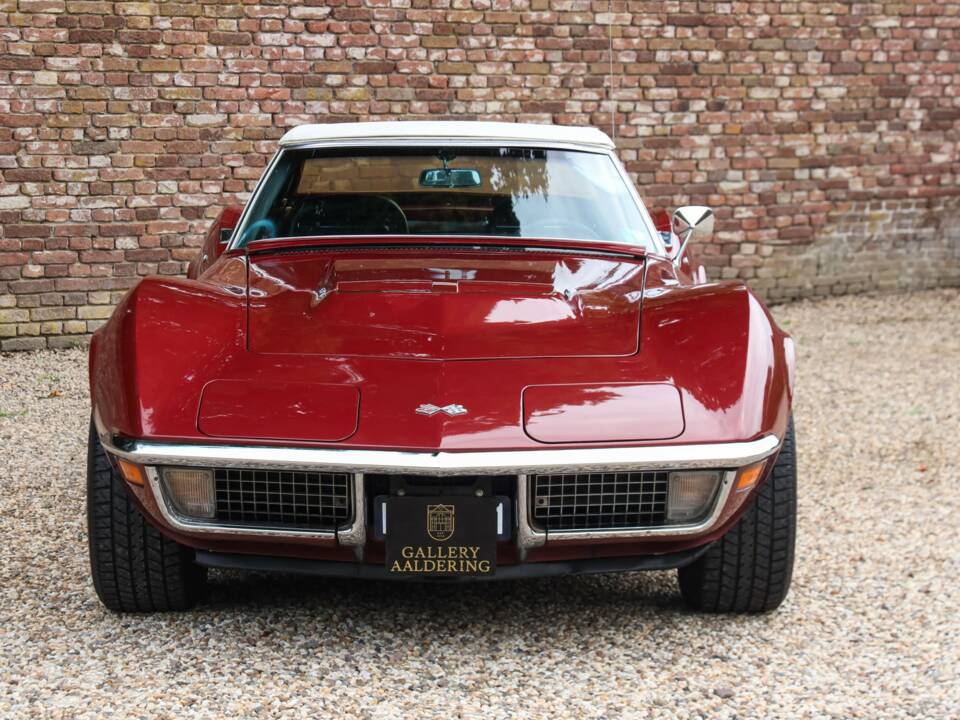 Image 13/50 of Chevrolet Corvette Stingray (1970)