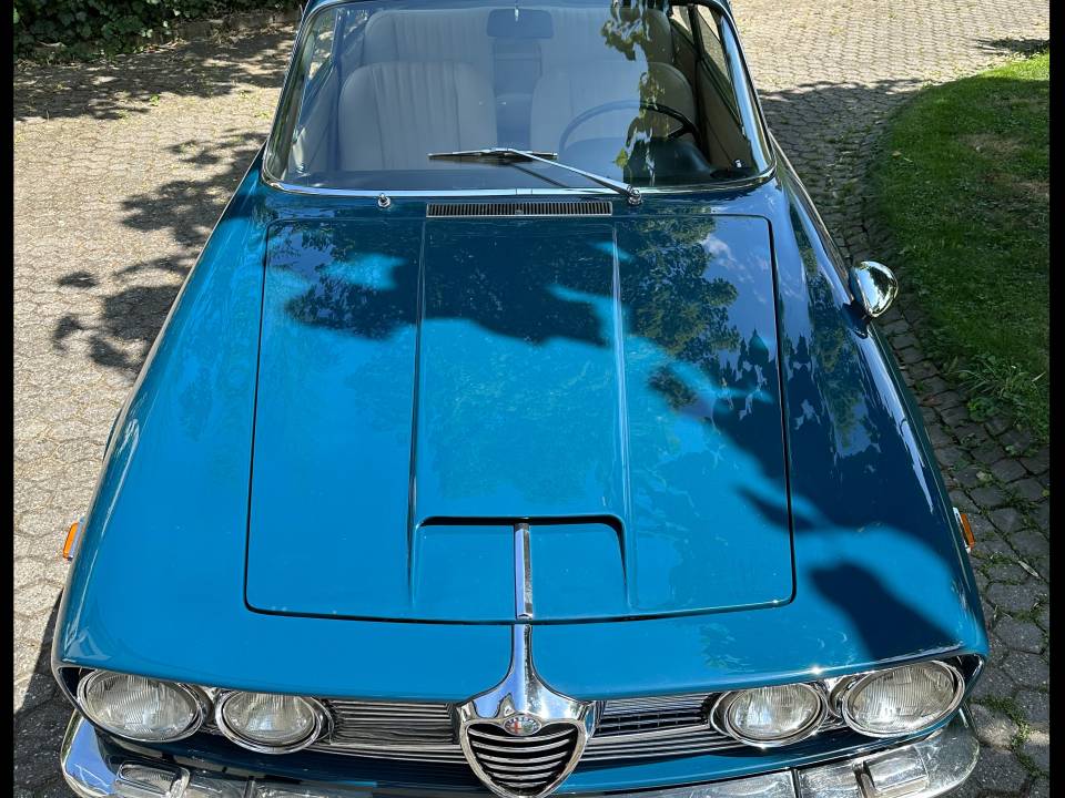 Bild 1/43 von Alfa Romeo 2600 Sprint (1966)